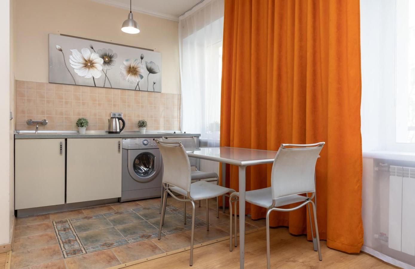 Apartment On Maidan, Khreschatyk 4 Street Kiew Exterior foto